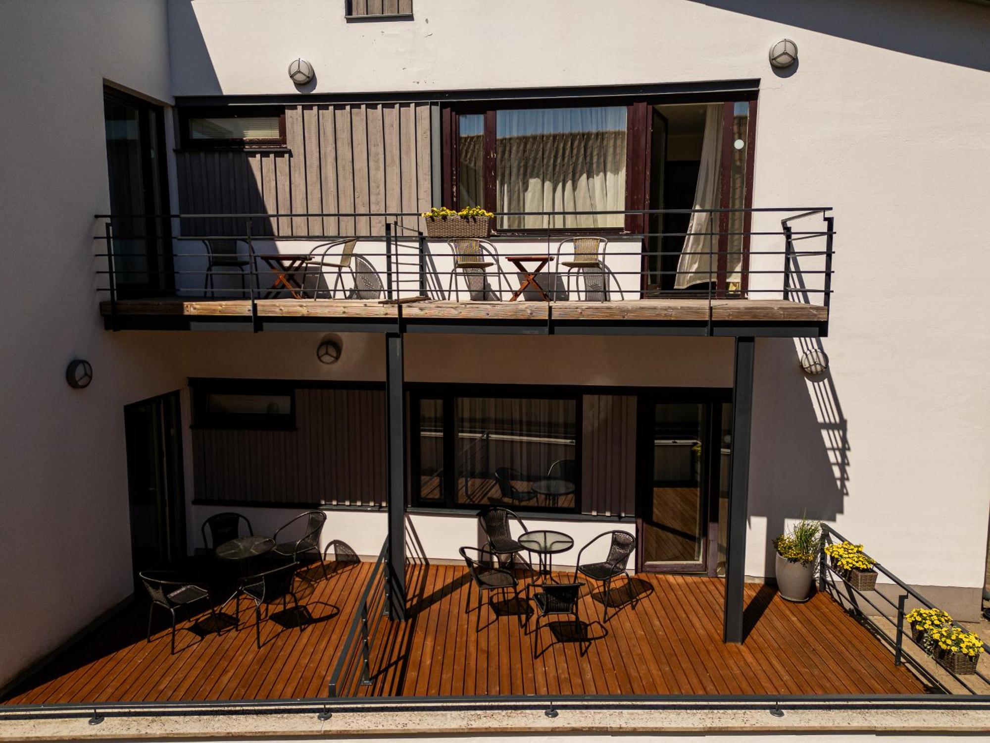 Hotel Nospa Kuressaare Exterior photo